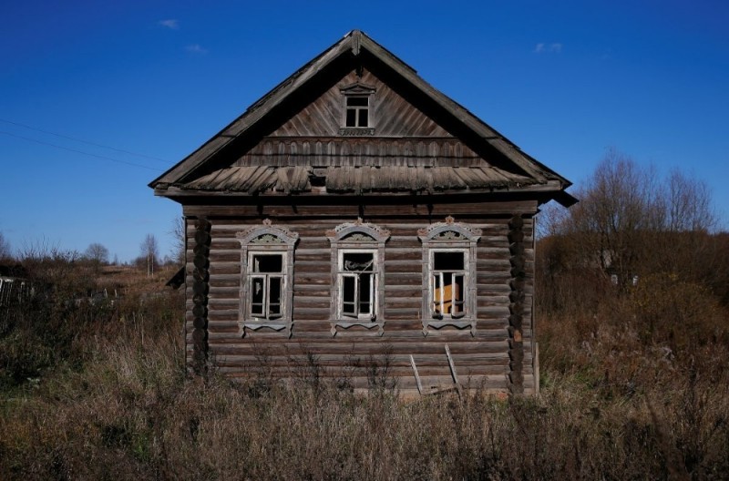 Create meme: abandoned villages of the Yaroslavl region, the village of lipovka Nizhny Novgorod region, abandoned villages of mordovia
