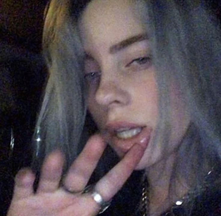 Создать мем: билли айлиш откровенные, слив билли айлиш фулл, billie eilish