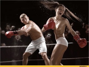 Создать мем: тренировка бокс, бокс девушка против парня, бокс мужчина против женщины