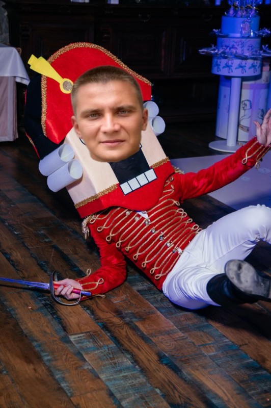 Create meme: Franz's costume from the Nutcracker, The Nutcracker costume, The Nutcracker carnival costume