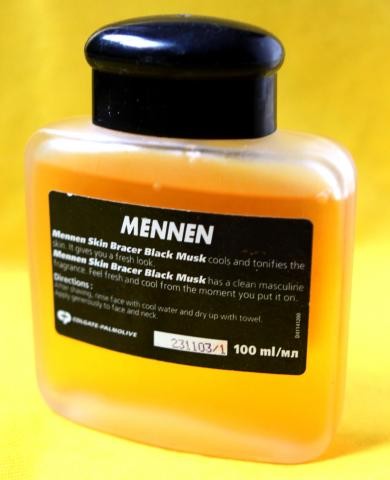 Создать мем: одеколон после бритья, лосьон после бритья, mennen black musk after shave