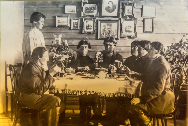 Создать мем: скопцы секта 19 век, иван яковлевич яковлев семья, скопцы