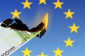 Создать мем: горящий евро, банкноты евро, шенген европа
