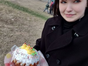 Create meme: cake, woman, Easter