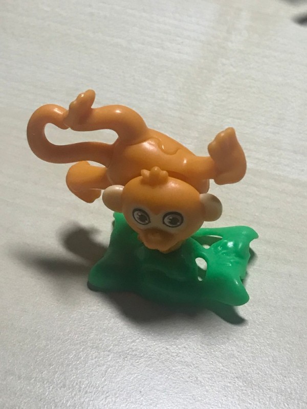 Create meme: kinder surprise monkeys, toys from kinder surprise, kinder monkeys