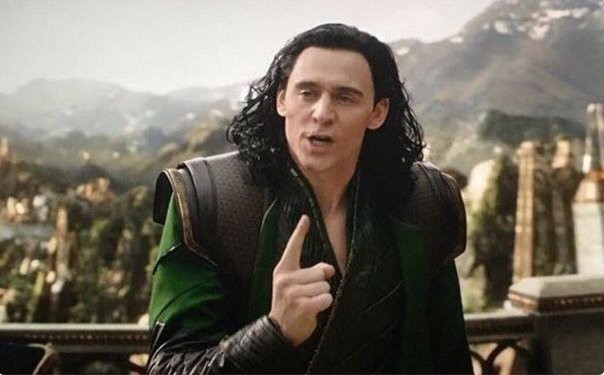 Создать мем: тор: рагнарёк, tom hiddleston loki, loki