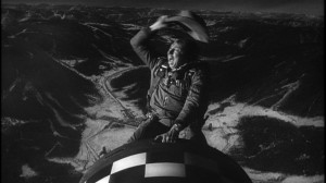 Создать мем: dr strangelove, dr.strangelove на бомбе, доктор стрейнджлав, или как я научился не волноваться и полюбил атомную бомбу