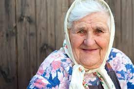 Создать мем: бабушка в платке, русская бабушка, лицо бабушки