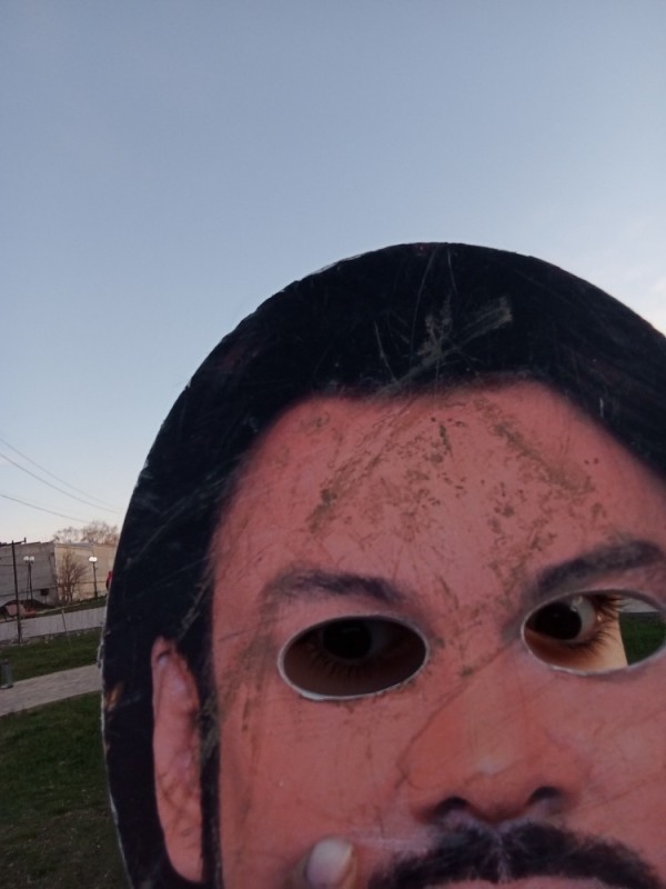 Создать мем: латексная маска, майкл майерс маска, маска хэллоуин майкл майерс