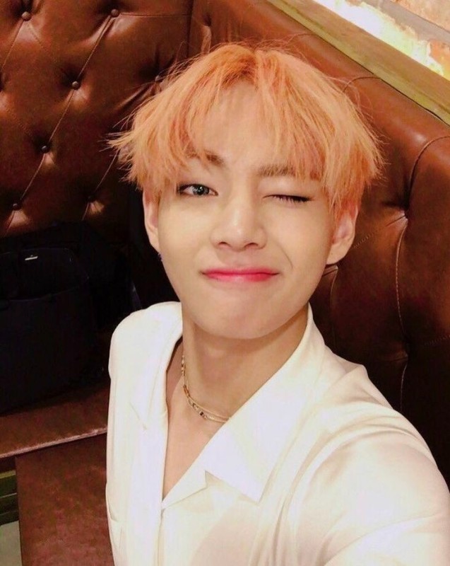 Create meme: kim tae hyun, kim taehyung selfie, taehyung 