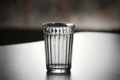 Создать мем: гранёный стакан объём, стакан, советский граненый стакан