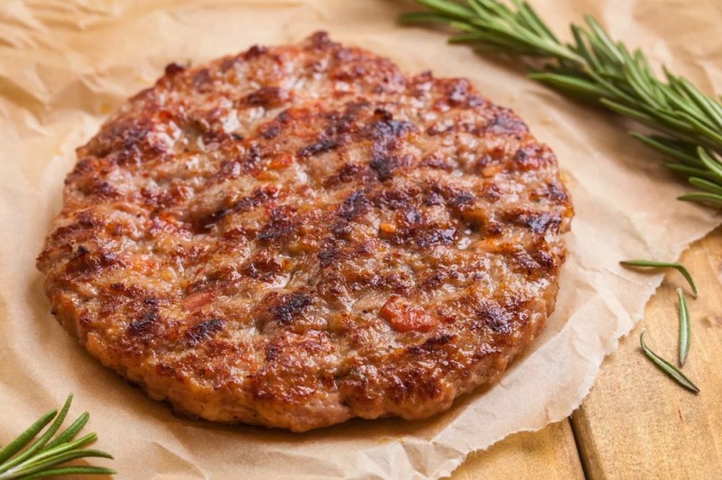 Create meme: Serbian pleskavica, pleskavica, minced meat steak