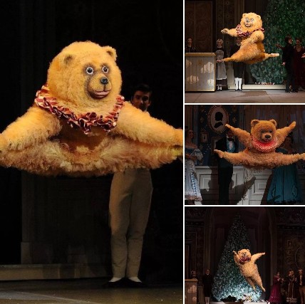 Создать мем: медведь медведь, щелкунчик бостон балет медведь, медведь танцует