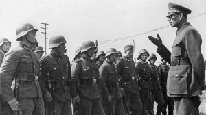 Создать мем: русская освободительная армия генерала власова, немецкие генералы второй мировой войны, генерал власов роа