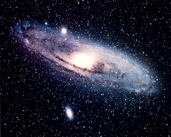 Создать мем: туманность андромеды, наша галактика млечный путь, галактика млечный путь