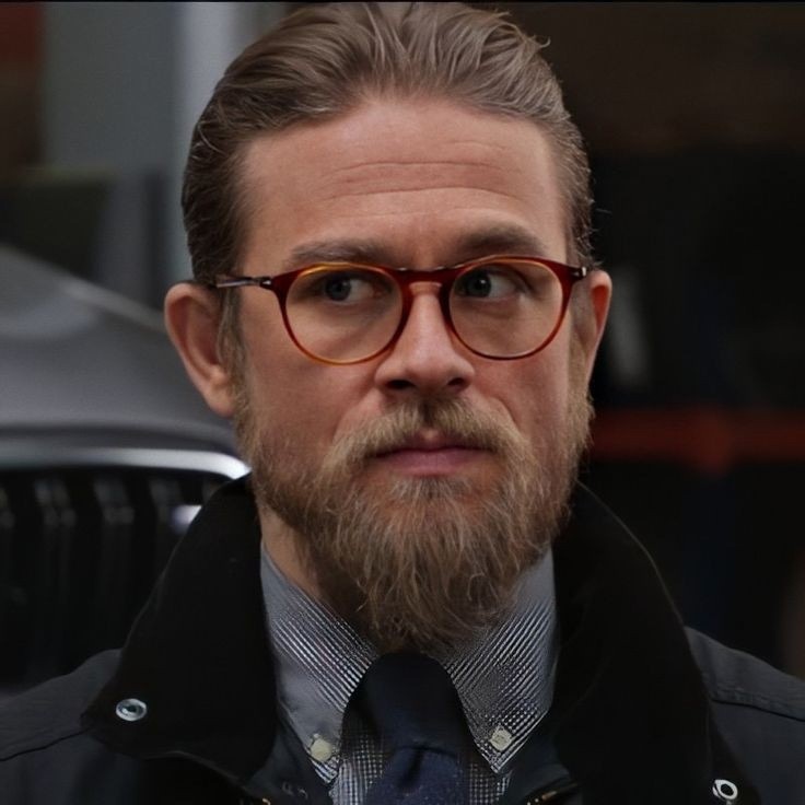 Create meme: Charlie Hunnam raymond smith, beard , gentlemen charlie hunnam